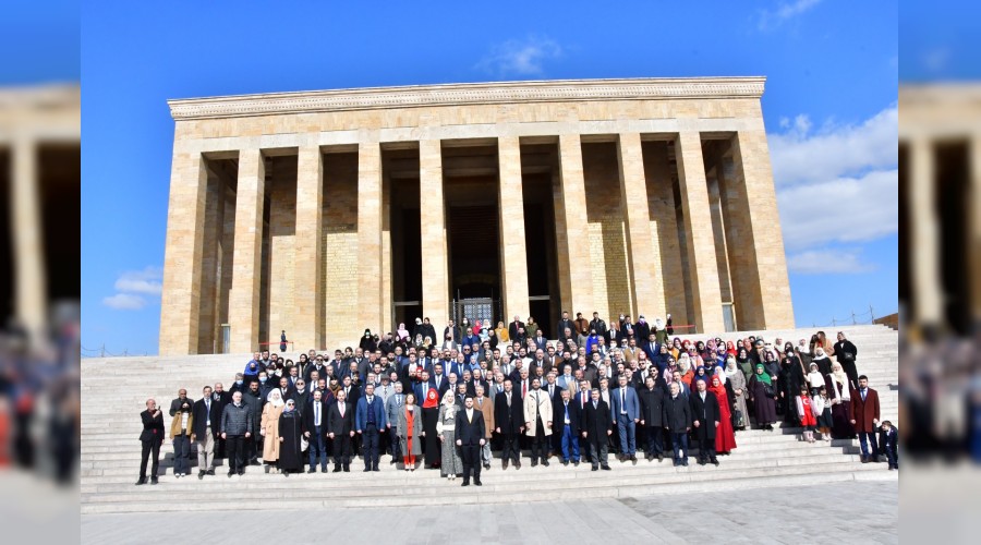 Hseyin Ba, hibir liderin yapmadn yapt