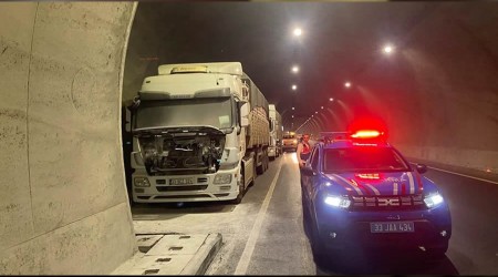 Bozyaz'da Jandarmann Hzl Mdahalesi TIR Yanmaktan Kurtard