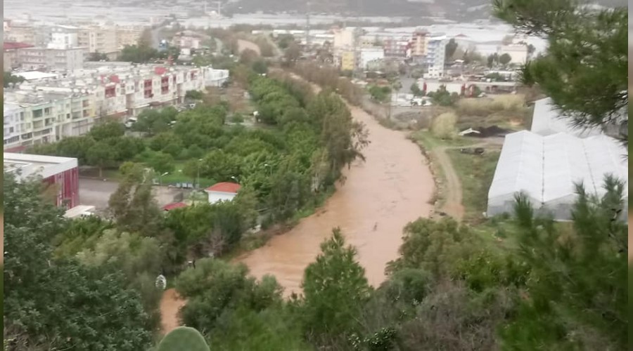 Bozyazda hayat fel oldu