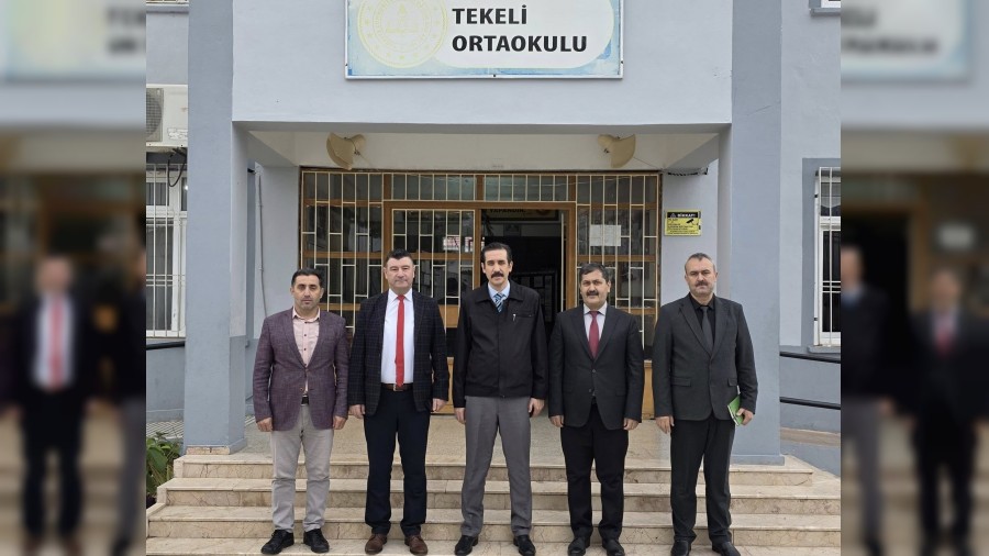 Kaymakam,Tekeli Ortaokulu�nu ziyaret etti