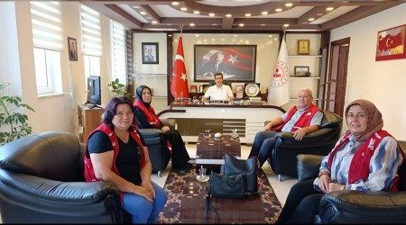 Kzlaydan Kaymakama ziyaret